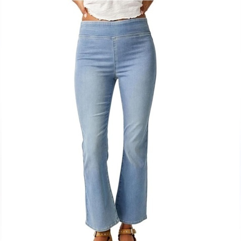 We the Free In‎ My Feelings mid rise crop boot cut NWT